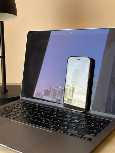 De ce este avantajos să închiriezi cele mai noi modele de smartphone-uri Apple?